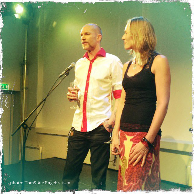 Håvve and me, present the book.