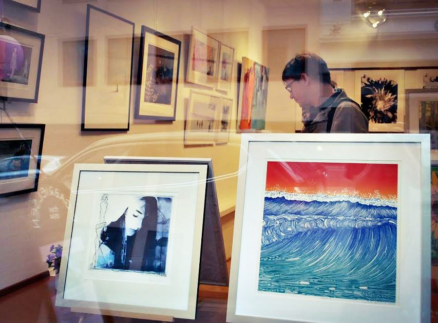 My picture "November hree" and the beautiful picture of Jarle Rosseland. (photo: Sabina Wydra)